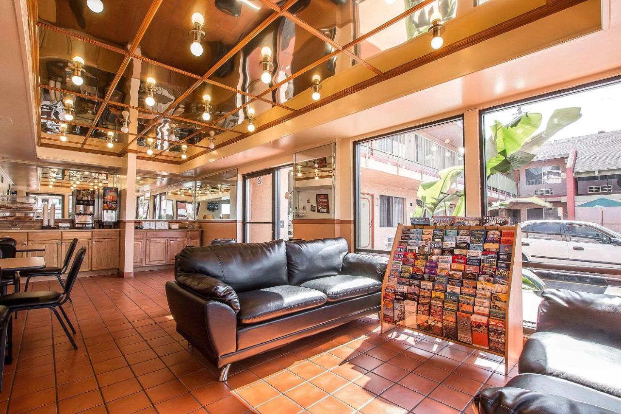 Econo Lodge Anaheim North Εξωτερικό φωτογραφία