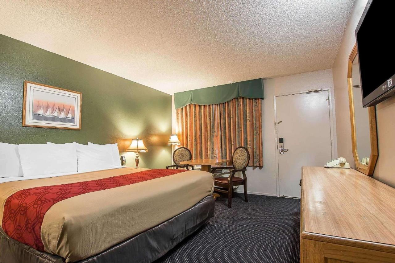 Econo Lodge Anaheim North Εξωτερικό φωτογραφία